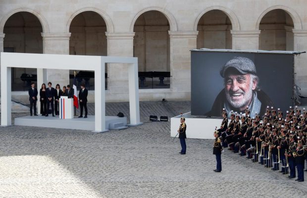 Франція попрощалася з легендарним актором Жаном-Полем Бельмондо (фото)