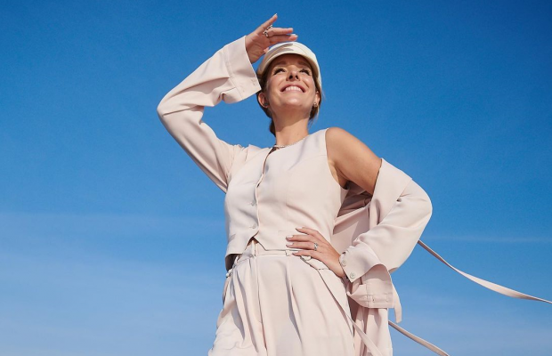 Катя Осадчая показала трогательное фото с мужем и засветила лицо младшего сына