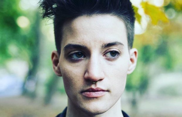 Сценарист "Джеймса Бонда" зніме хоррор про виправний табір для геїв