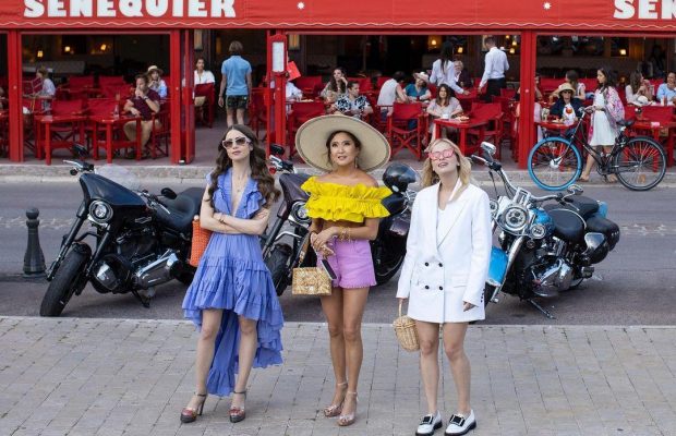 Netflix показав вражаючий трейлер другого сезону "Емілі в Парижі"