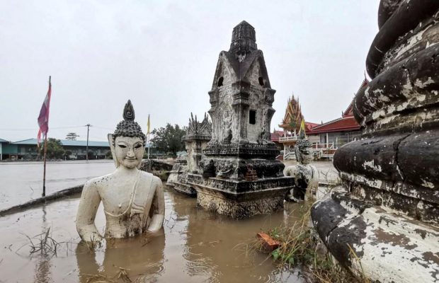 У популярному в українських туристів Таїланді почалися масштабні повені (фото, відео)