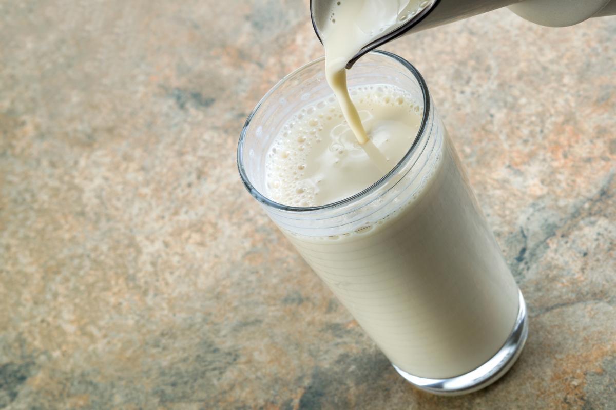 Молоко - это очень питательный продукт / фото ua.depositphotos.com