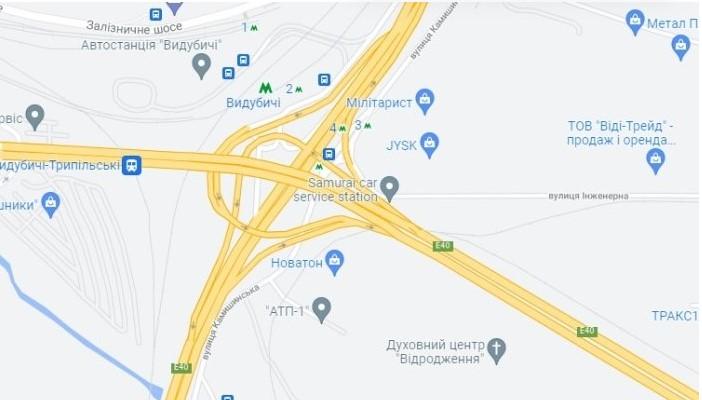 Авария произошла на развязке Южного моста Авария произошла на развязке Южного моста