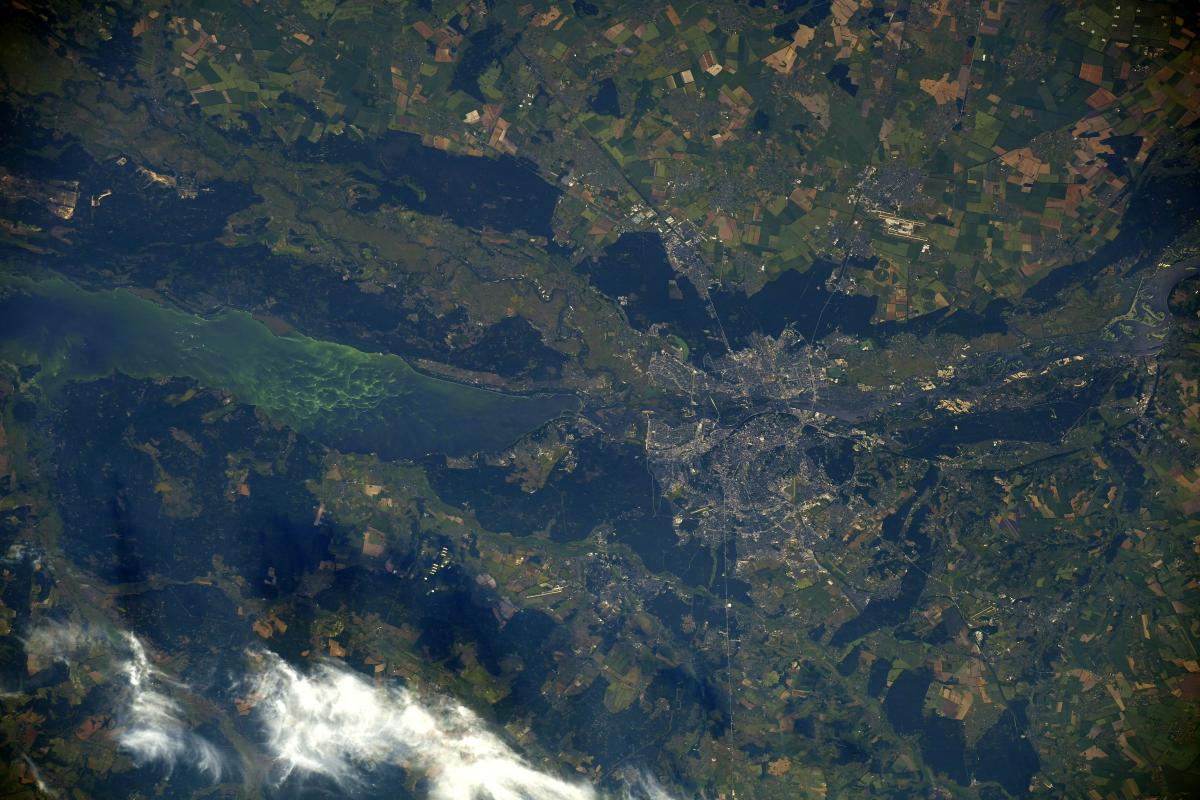 Астронавт сделал фото Киева из космоса / фото twitter.com/Thom_astro Астронавт сделал фото Киева из космоса / фото twitter.com/Thom_astro