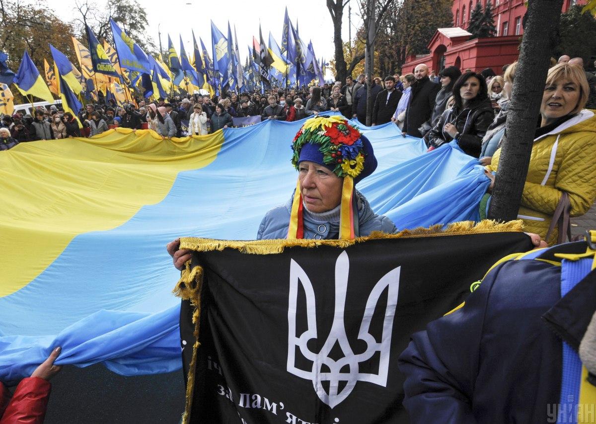 "Консульство" России поздравило украинцев с праздником / иллюстративное фото УНИАН "Консульство" России поздравило украинцев с праздником / иллюстративное фото УНИАН
