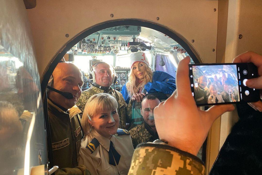 Ирина Билык поздравила с Днем защитников и защитниц Украины / фото instagram.com/bilyk_iryna Ирина Билык поздравила с Днем защитников и защитниц Украины / фото instagram.com/bilyk_iryna
