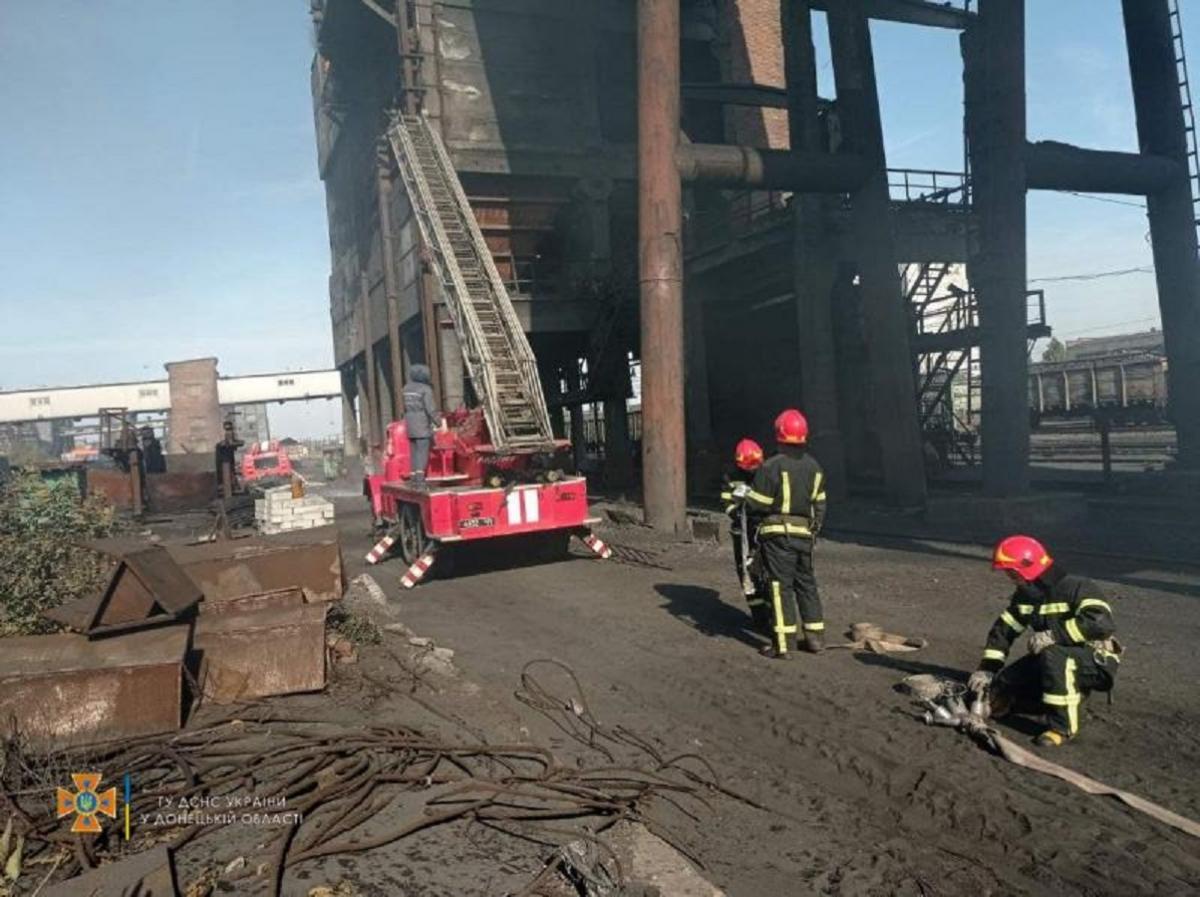 До ліквідації пожежі залучалися 48 осіб та 12 одиниць техніки / dsns.gov.ua/ua До ліквідації пожежі залучалися 48 осіб та 12 одиниць техніки / dsns.gov.ua/ua