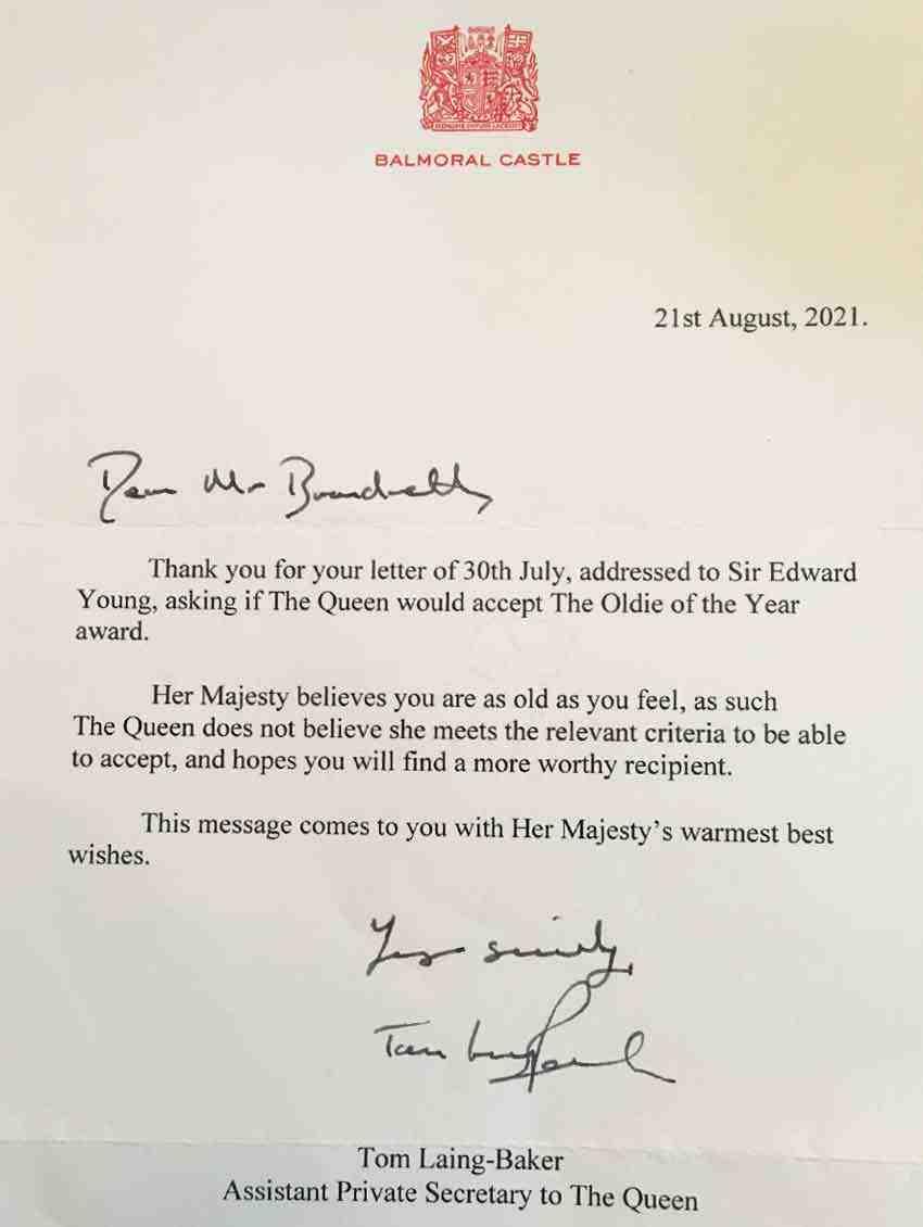 Елизавета II отказалась от премии "Старушка года" / фото theoldie.co.uk