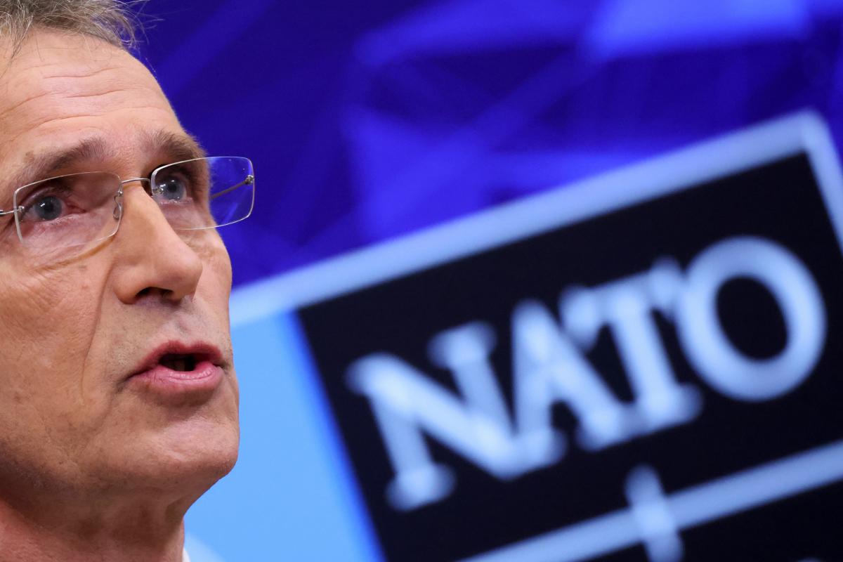 Relations between NATO and Russia have reached "bottom", Jens Stoltenberg shares / Reuters