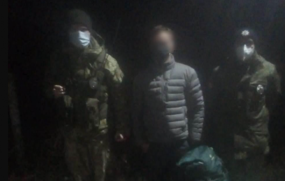 Решается вопрос о сокращении срока пребывания россиянина в Украине / фото ГПСУ Решается вопрос о сокращении срока пребывания россиянина в Украине / фото ГПСУ