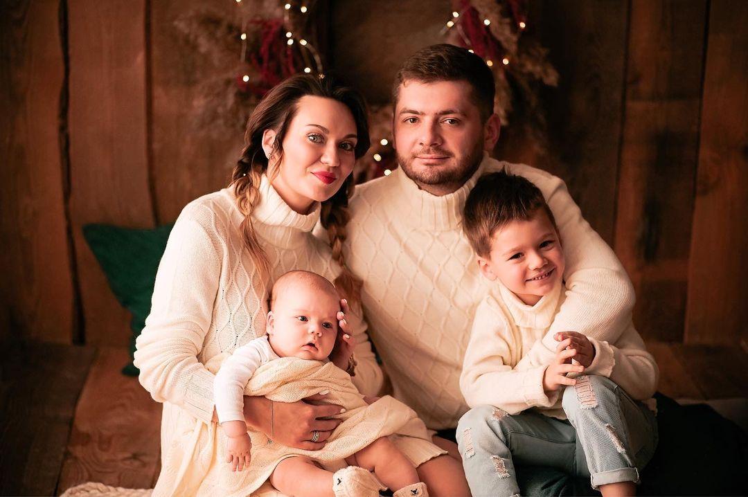 Саліванчук проти того, щоб чоловік "сидів" у соцмережах / instagram.com/salivanchuk.anna Саліванчук проти того, щоб чоловік "сидів" у соцмережах / instagram.com/salivanchuk.anna