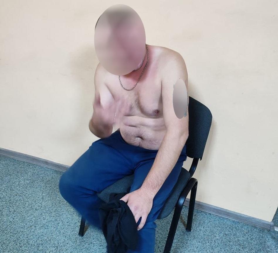 Мужчину задержала полиция / фото facebook.com/dnipropolice Мужчину задержала полиция / фото facebook.com/dnipropolice