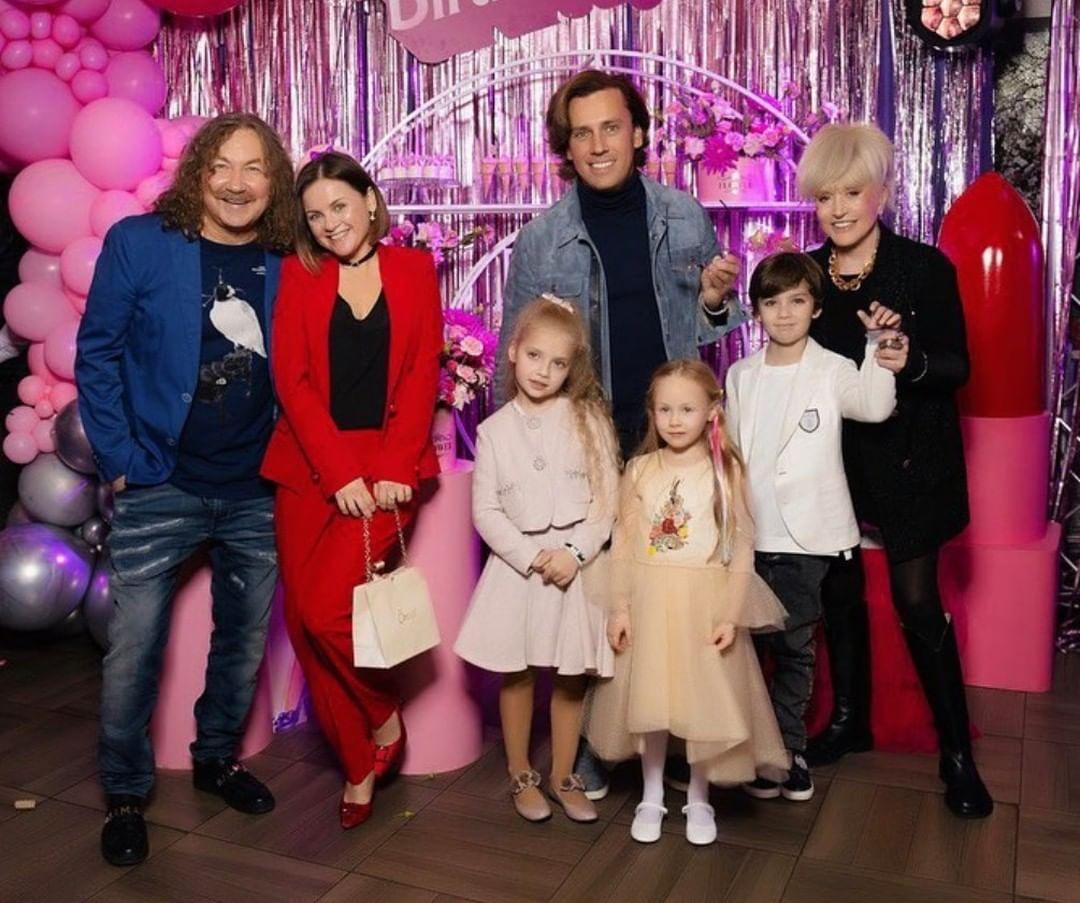 Пугачова на дні народженні дочки Ніколаєва / instagram.com/elizaveta_galkinaa Пугачова на дні народженні дочки Ніколаєва / instagram.com/elizaveta_galkinaa