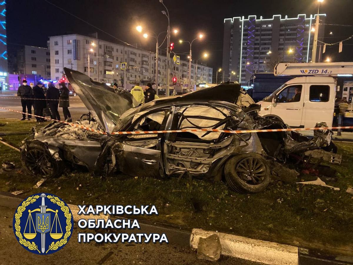 Водитель ехал на "красный" / фото - gp.gov.ua Водитель ехал на "красный" / фото - gp.gov.ua