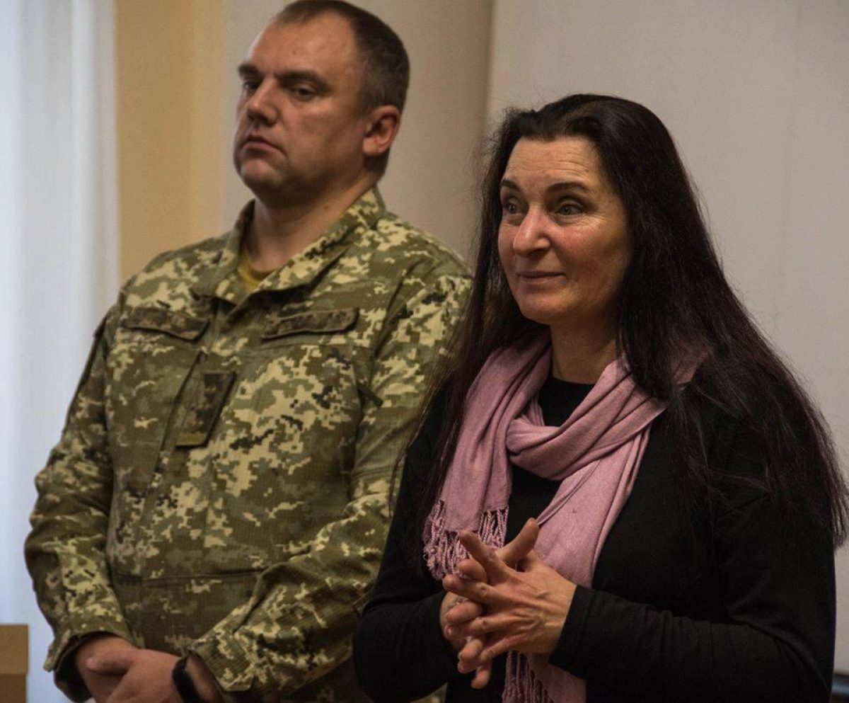 Волонтер Диана Макарова: Мы видим, как Украина выбрала для себя новое 23 февраля. С какого-то черта работает логика, что это - праздник для мужчин