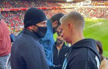 "Даже если это кому-то не нравится": российский боец UFC Нурмагомедов опубликовал фото с футболистом Зинченко
