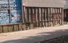 В Донецке "муравьи" разбирают пустующие здания, но открыт памятник "Мотороле" (фото, видео)