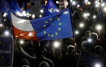 Польща поза ЄС. Наскільки реальний такий сценарій та чим це загрожує Україні