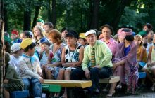 Зеленский возмутился запретом в Украине некоторых фильмов и вспомнил о "Сватах"