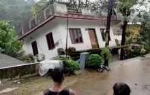 В Индии увеличилось количество жертв мощного наводнения (фото, видео)