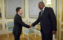 Зеленский встретился с министром обороны США: о чем говорили