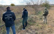 На кордоні з Молдовою виявили нелегальний 2-кілометровий спиртопровід (відео)