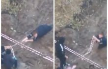 Дитину засмоктало в яму: в РФ хлопчик встряг у грязьовий котлован, який "надійно" засипали комунальники (відео)