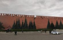Настав час: Кремль почав руйнуватися від ураганного вітру в Москві (відео)