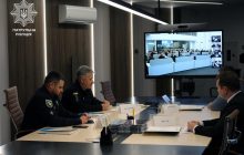 У Києві готуються до зими: працівників "Укравтодору", поліції, ДСНС та "Укртрансбезпеки" зібрали на навчання (фото)