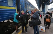 Нові правила перевезень в Україні: в "Укрзалізниці" розказали, скільки пасажирів не пустили у потяги через відсутність "ковідних документів"