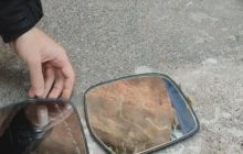 В Одесі чоловіки придумали, як незвичайним способом наживатися на елітних автозеркалах, і поплатилися (фото, відео)