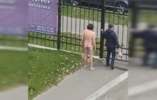 В Киеве по улице гулял голый мужчина (видео)