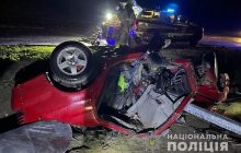 На Тернопольщине произошло "мистическое" ДТП на пустой дороге: невеста водителя погибла (фото)