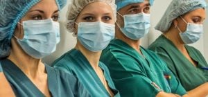 Коли День медика 2026 в Україні: чому перенесли свято та як вітати
