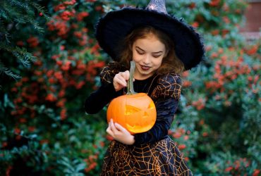 Як відзначити Хелловін 2022: історія та традиції, чи можна святкувати православним