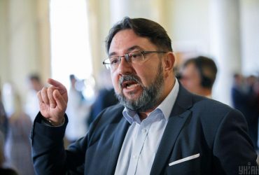 У Слузі заперечили заборону Московського патріархату: не вважають його філією РПЦ