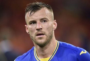 Він для мене мертвий: Ярмоленко розкрив деталі своєї розмови з Тимощуком