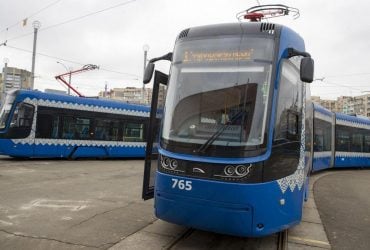 Из-за ночной атаки общественный транспорт в Киеве курсирует с изменениями