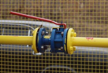 Запасы газа в хранилищах Европы упали до пятилетнего минимума