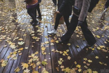 Погода заставит украинцев достать пуховики и шапки: синоптик обеспокоила прогнозом