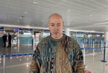 Пусть тревога уйдет: Дмитрий Гордон подорвал сеть новым фото