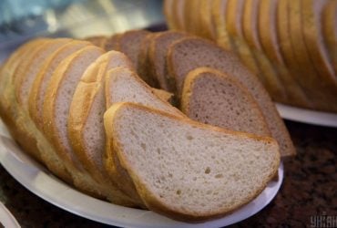 Як зробити хліб вдома: на дріжджах і без дріжджів