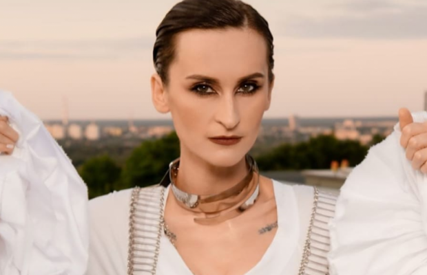 "Жінки часто проявляють цікавість": солістка Go_A розсекретила свою сексуальну орієнтацію