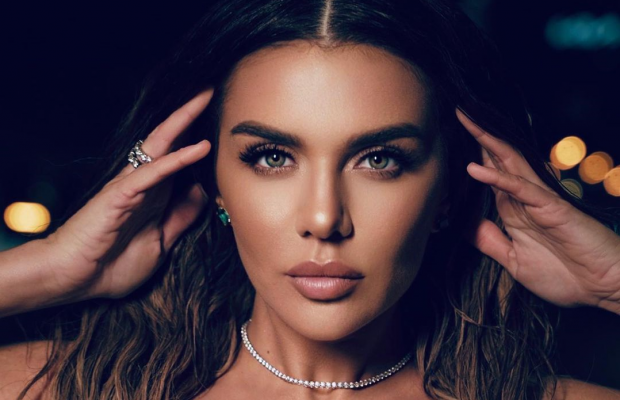 "Дикий секс з чоловіком": Анна Сєдокова шокувала фанів відвертим зізнанням