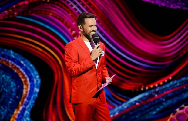 Новими героями шоу "Маскарад" стануть яскравий інопланетянин і автентична мотанка