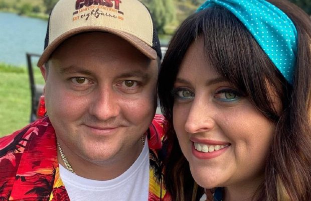 Зірка "Жіночого кварталу" прокоментувала чутки про роман з Юрієм Ткачем: у нього вдома є її зубна щітка