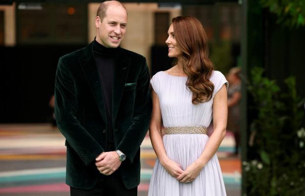 Принц Уильям планирует "отрезать" Гарри от монархии, когда станет королем, - СМИ