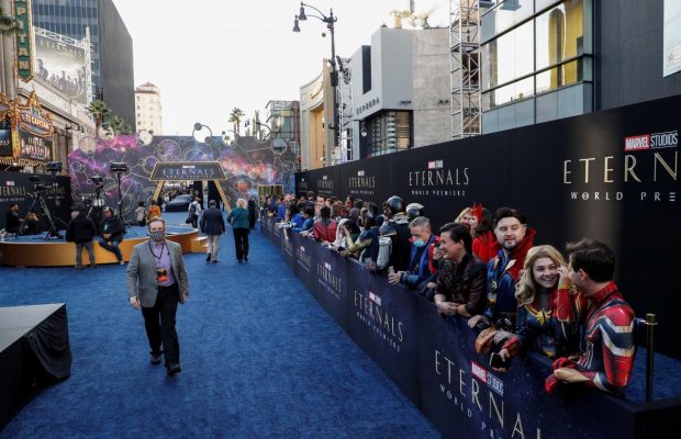 Джоли, Хайек, Харингтон и другие: в США "отгремела" премьера фильма "Вечные" от Marvel (фоторепортаж)