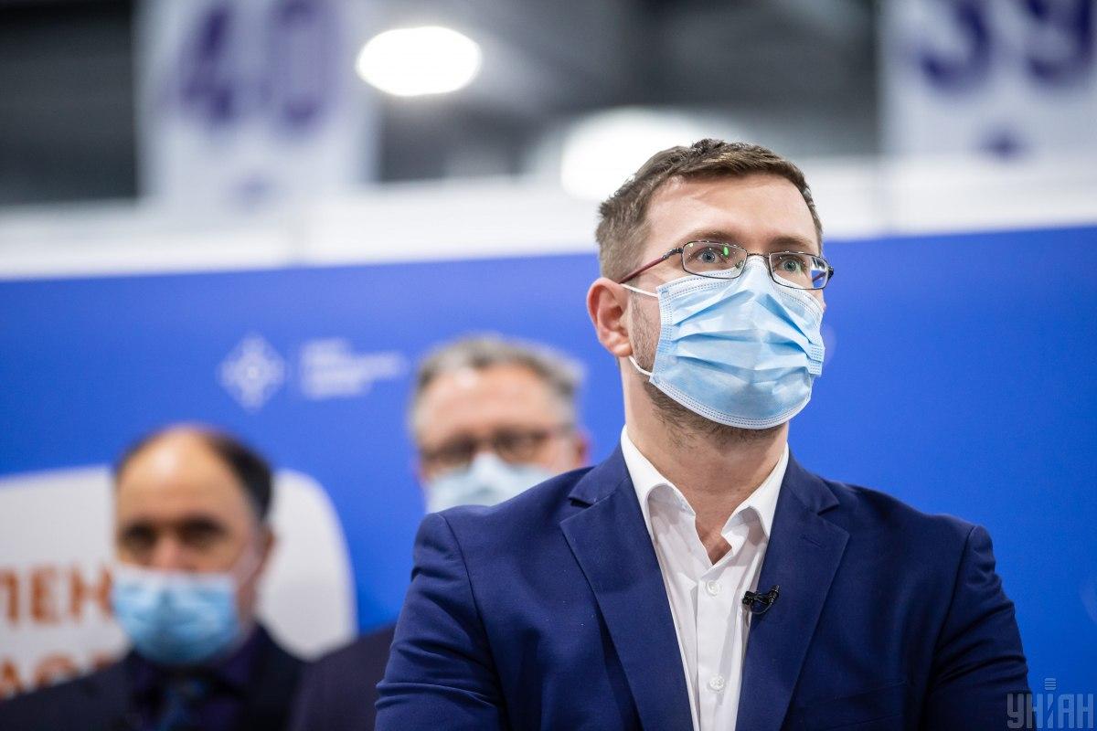 Игорь Кузин сказал, как уменьшить "коронавирусную" нагрузку на медсистему Украины / УНИАН