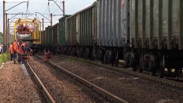 Оновлення вагонного парку покращить безпеку руху на залізницях / фото Факти ICTV Оновлення вагонного парку покращить безпеку руху на залізницях / фото Факти ICTV